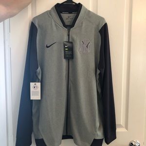 Nike Yankees Jacket . New with tags. Size large